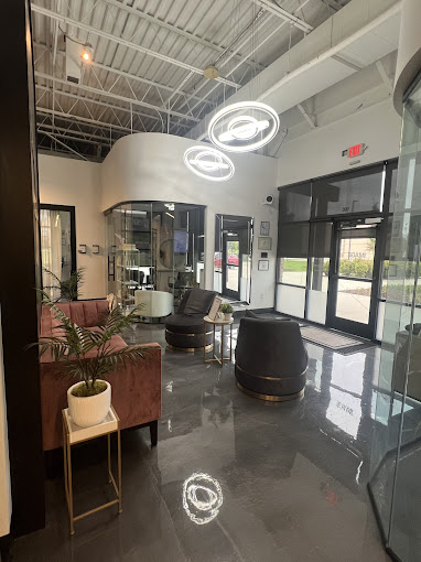 Dr. Lift Spa reception